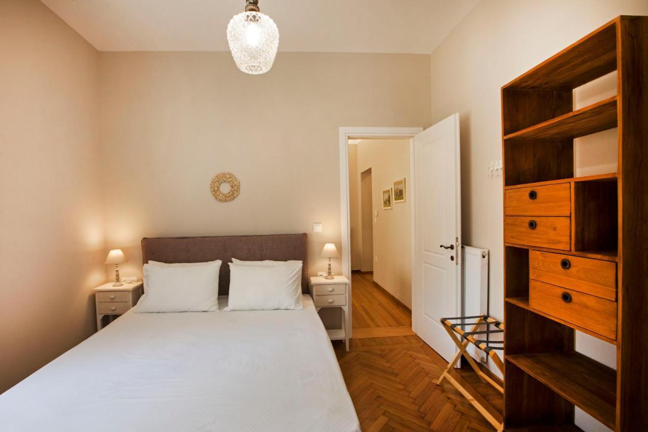 Bentzi Boutique Apartment 4 Athens Ngoại thất bức ảnh